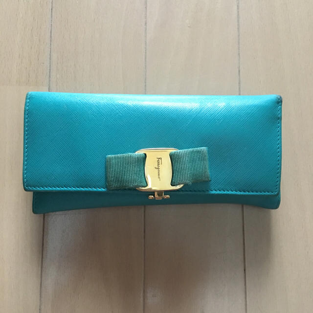 Salvatore Ferragamo(サルヴァトーレフェラガモ)のフェラガモ 長財布  メンズのファッション小物(長財布)の商品写真