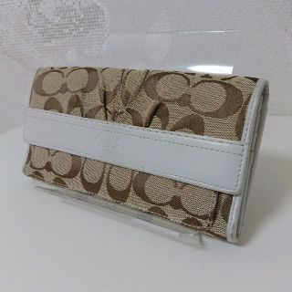 コーチ(COACH)の★お盆セール★COACH★コーチ★三つ折り 長財布 シグネチャー 財布(長財布)