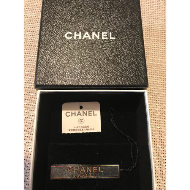 CHANEL(シャネル)のシャネル CHANEL 空箱 正規品ピアス レディースのバッグ(ショップ袋)の商品写真