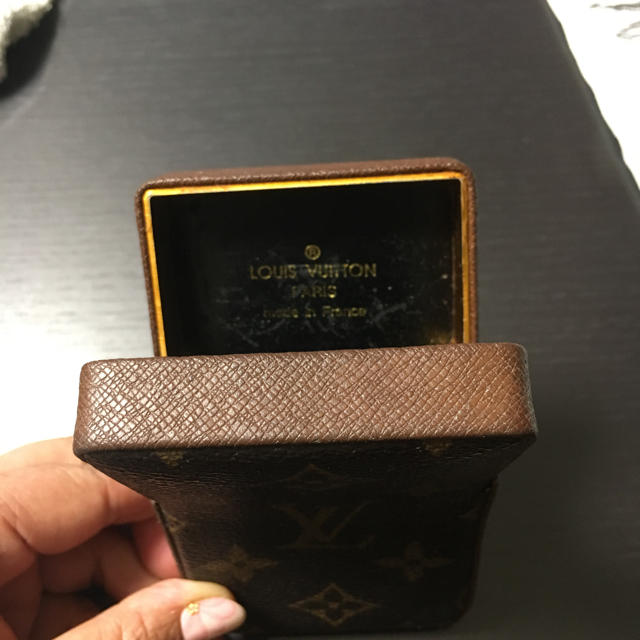 LOUIS VUITTON(ルイヴィトン)のルイヴィトン シガレットケース メンズのファッション小物(タバコグッズ)の商品写真