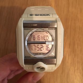 ジーショック(G-SHOCK)のG-SHOCK オフホワイト☆(腕時計)