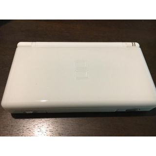 ニンテンドーDS(ニンテンドーDS)のニンテンドーDS Lite クリスタルホワイト +充電コード(携帯用ゲーム機本体)