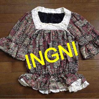 イング(INGNI)のINGNI☆花柄トップス(シャツ/ブラウス(長袖/七分))