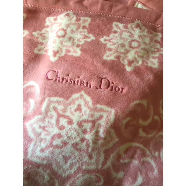 Dior(ディオール)のブランケット dior インテリア/住まい/日用品の寝具(毛布)の商品写真