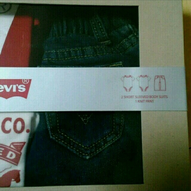 Levi's(リーバイス)のゆか様専用　Levi's　ギフトセット キッズ/ベビー/マタニティのベビー服(~85cm)(その他)の商品写真