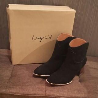 アングリッド(Ungrid)の本革ブーツ Ungrid Todayful ザラ H&M マウジー ローズバッド(ブーツ)