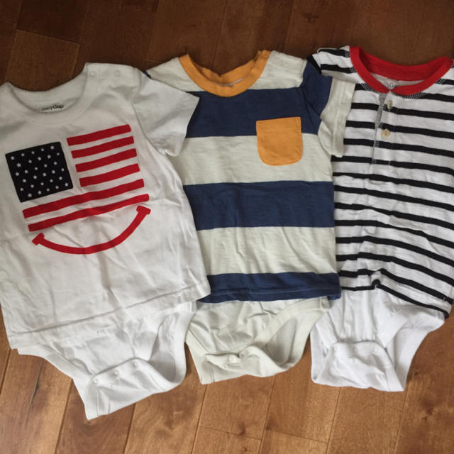 babyGAP(ベビーギャップ)のbabyGAP☆ボディシャツ3枚セット キッズ/ベビー/マタニティのベビー服(~85cm)(その他)の商品写真