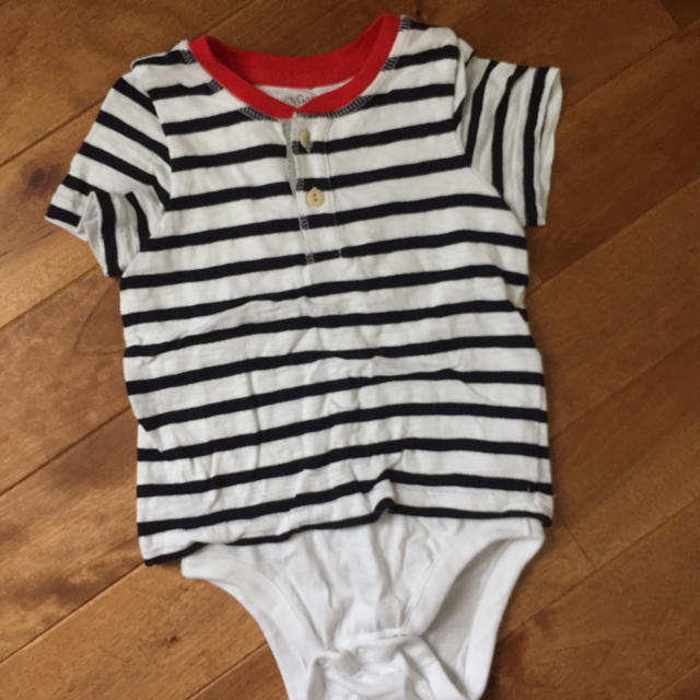 babyGAP(ベビーギャップ)のbabyGAP☆ボディシャツ3枚セット キッズ/ベビー/マタニティのベビー服(~85cm)(その他)の商品写真