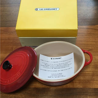 ルクルーゼ(LE CREUSET)のLE CREUSET ルクルーゼ ミニオーバルココット チェリーレッド(食器)