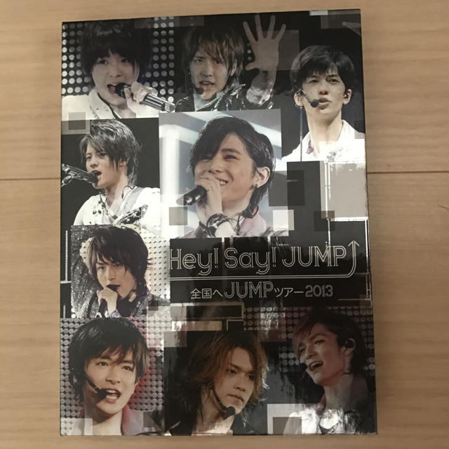 Hey! Say! JUMP(ヘイセイジャンプ)のHey! Say! JUMP DVD 2013 ヘイセイジャンプ チケットの音楽(男性アイドル)の商品写真