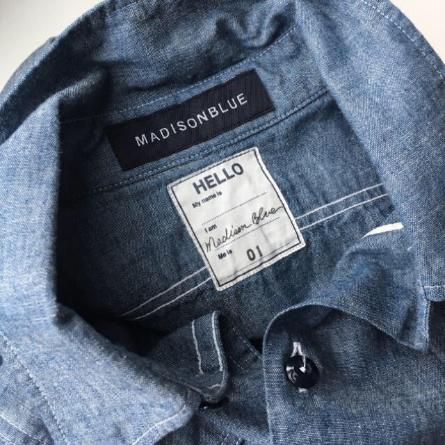 MADISONBLUE(マディソンブルー)の【 ゆき様 専用 】マディソンブルー ＊  CHAMBRAYシャツ 01 レディースのトップス(シャツ/ブラウス(長袖/七分))の商品写真