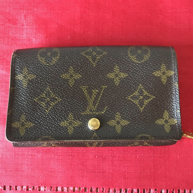 LOUIS VUITTON(ルイヴィトン)の【うさこ様  専用】LOUIS VOUITTON 財布 レディースのファッション小物(財布)の商品写真