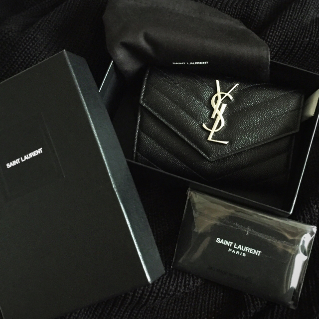 Saint Laurent(サンローラン)の最終値下げ☆サンローラン コインケース 新品 レディースのファッション小物(コインケース)の商品写真