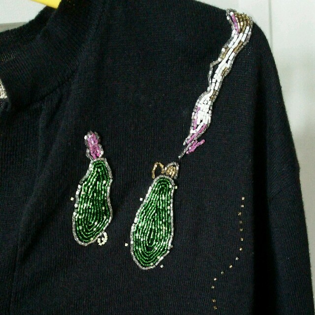 TSUMORI CHISATO(ツモリチサト)のセール新品ツモリチサトビーズ刺繍カーディガン レディースのトップス(カーディガン)の商品写真