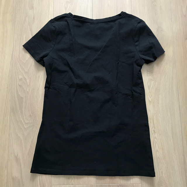 H&M(エイチアンドエム)のH&M 黒無地Tシャツ レディースのトップス(Tシャツ(半袖/袖なし))の商品写真