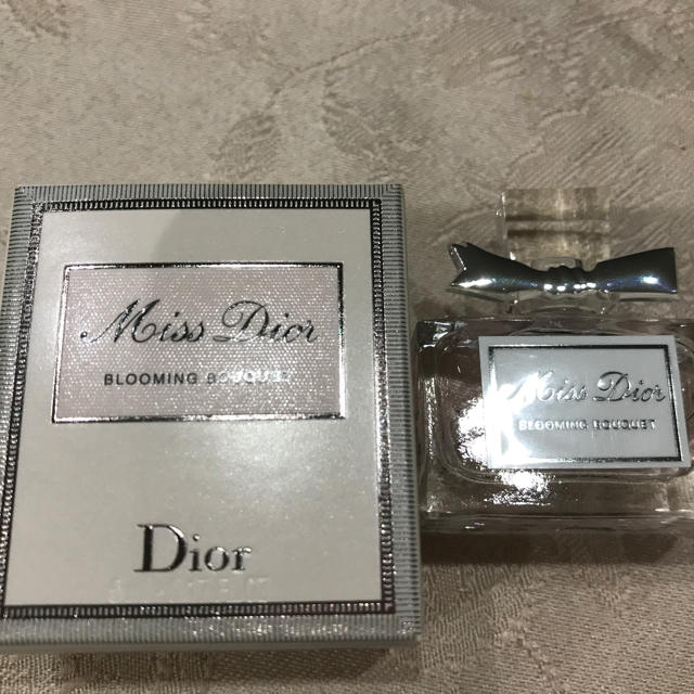 Christian Dior(クリスチャンディオール)のミスディオール♡ブルーミングブーケ♡ コスメ/美容の香水(香水(女性用))の商品写真