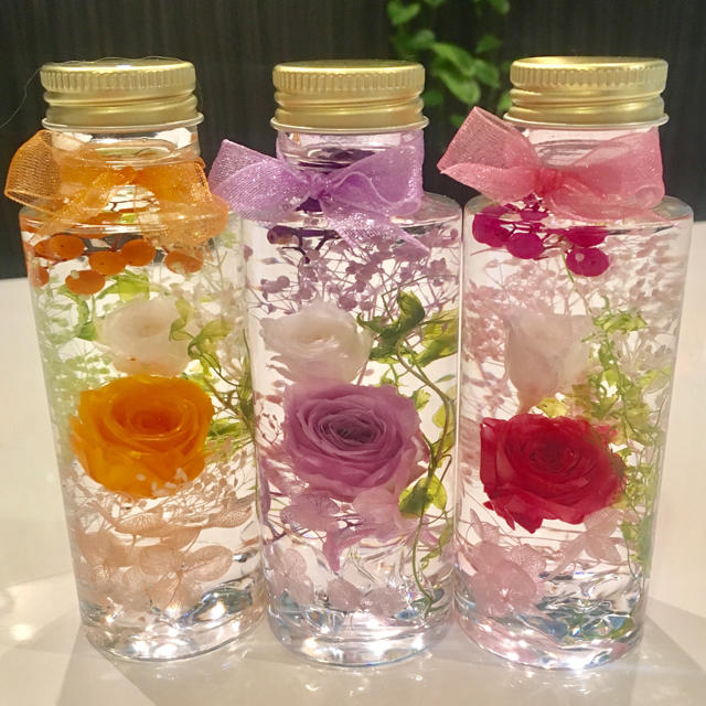 ハーバリウム ピンクとパープルとオレンジの薔薇3本セットの通販 By 母の日ギフトはお早めに Ree Style ラクマ