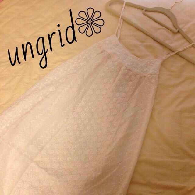 Ungrid(アングリッド)の刺繍レース♡マキシワンピ レディースのワンピース(ロングワンピース/マキシワンピース)の商品写真