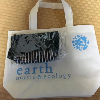 アースミュージックアンドエコロジー(earth music & ecology)のアースミュージックアンドエコロジー♡ポーチ(ポーチ)