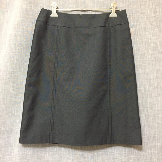 OZOC(オゾック)のOZOC〈オゾック〉シンプルスカート＊40＊ レディースのスカート(ひざ丈スカート)の商品写真