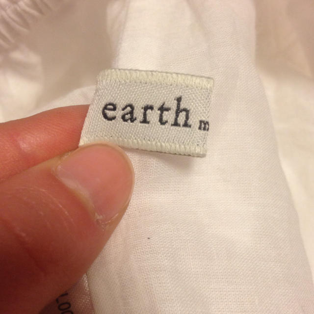 earth music & ecology(アースミュージックアンドエコロジー)の花柄刺繍スカート♡ レディースのスカート(ミニスカート)の商品写真