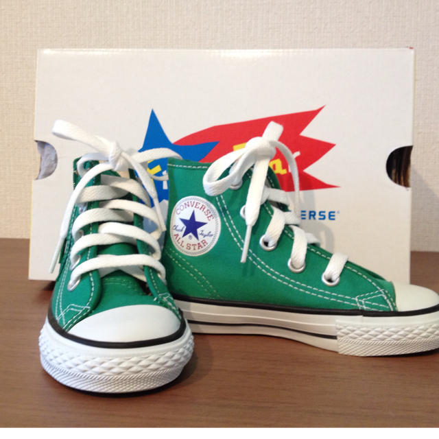 CONVERSE(コンバース)のコンバース １５センチ 緑色 新品 キッズ/ベビー/マタニティのベビー靴/シューズ(~14cm)(その他)の商品写真