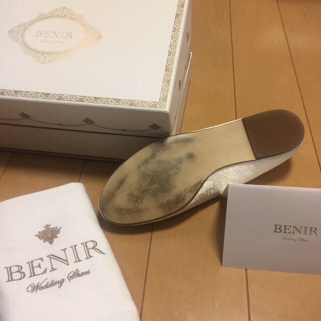 BENIR by pyon's shop｜ラクマ ベニル ウェディングフラットシューズ39♡の通販 高品質好評