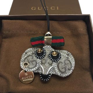 グッチ(Gucci)の【GUCCI】携帯ストラップ★アニマル★ぞう(ストラップ/イヤホンジャック)