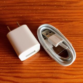 マック(Mac (Apple))のiPhone 電源アダプタ＆ケーブル 新品未使用★(バッテリー/充電器)