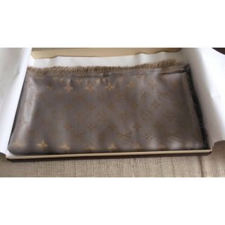 ルイヴィトン(LOUIS VUITTON)のルイ・ヴィトンのストール(ストール/パシュミナ)