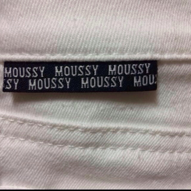 moussy(マウジー)のお取り置き中♡マウジー♡白パンツ レディースのパンツ(カジュアルパンツ)の商品写真