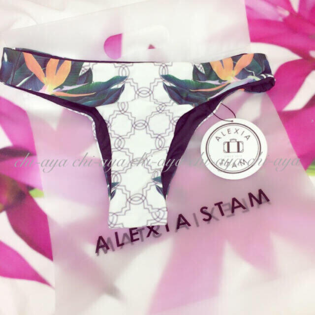 ALEXIA STAM 新品 未使用 ボトムスMサイズのみ