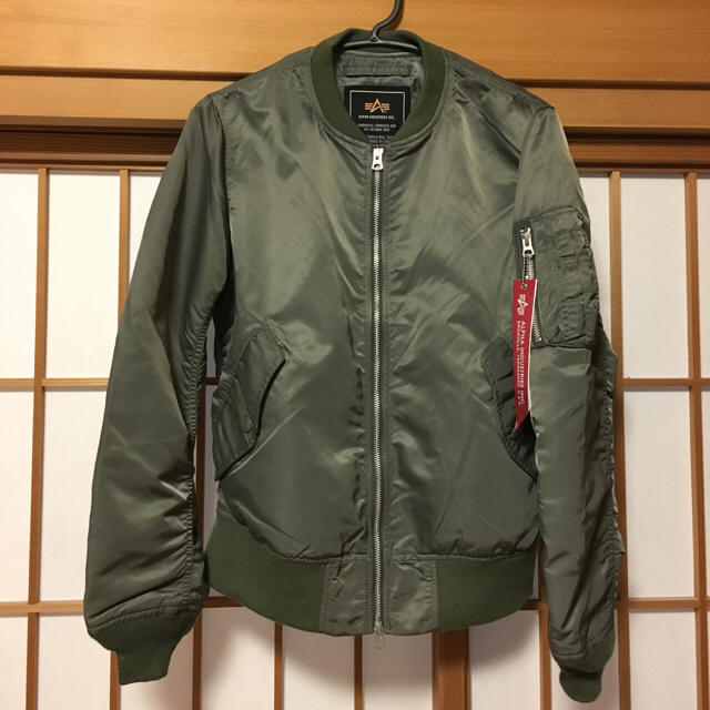 ALPHA INDUSTRIES(アルファインダストリーズ)のALPHA(アルファ) MA-1 メンズのジャケット/アウター(ミリタリージャケット)の商品写真