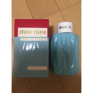 ミュウミュウ(miumiu)の定価7,020円！ボディーローション(ボディローション/ミルク)