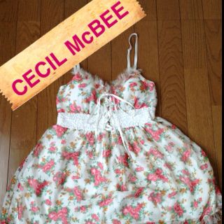 セシルマクビー(CECIL McBEE)のセシル♡小花柄チュニック♡美品♡値下げ(チュニック)