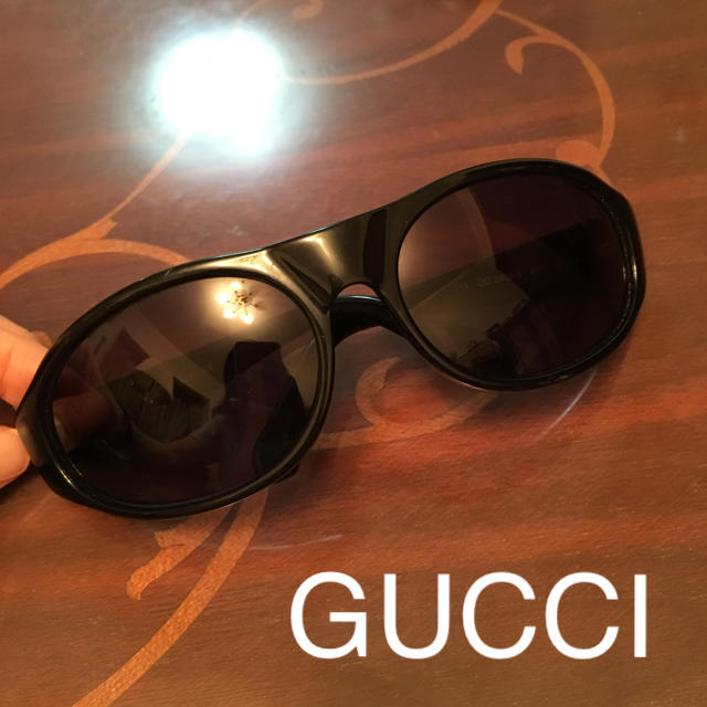 Gucci(グッチ)のなーちゃん様専用GUCCI 正規品 サングラス レディース グッチ ブランド レディースのファッション小物(サングラス/メガネ)の商品写真