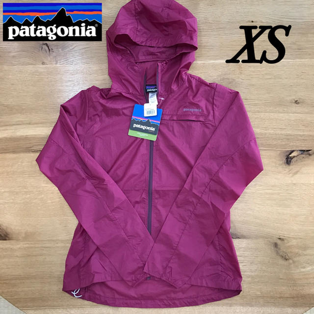 patagonia(パタゴニア)の【新品】小さくたためる撥水ジャケット♡ボルドーXS♡ビームス 無印良品好きさんも スポーツ/アウトドアのランニング(ウェア)の商品写真