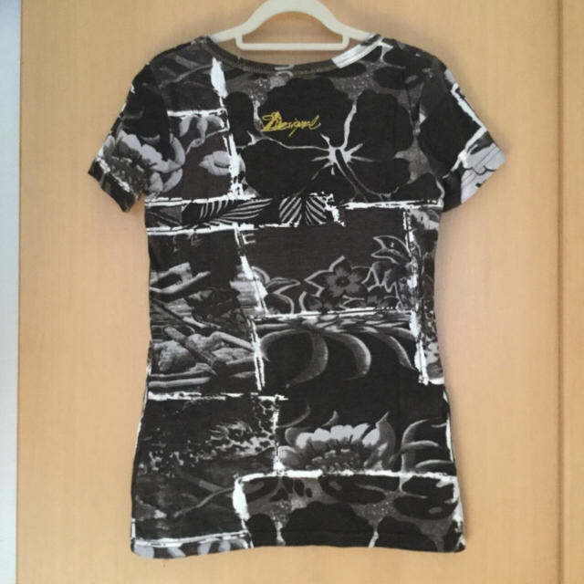 DESIGUAL(デシグアル)のデジグアルTシャツ レディースのトップス(Tシャツ(半袖/袖なし))の商品写真