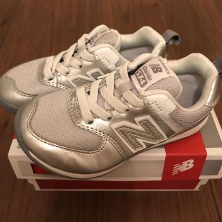 ニューバランス(New Balance)の新品✨人気完売✨ニューバランスKS574シルバー(スニーカー)