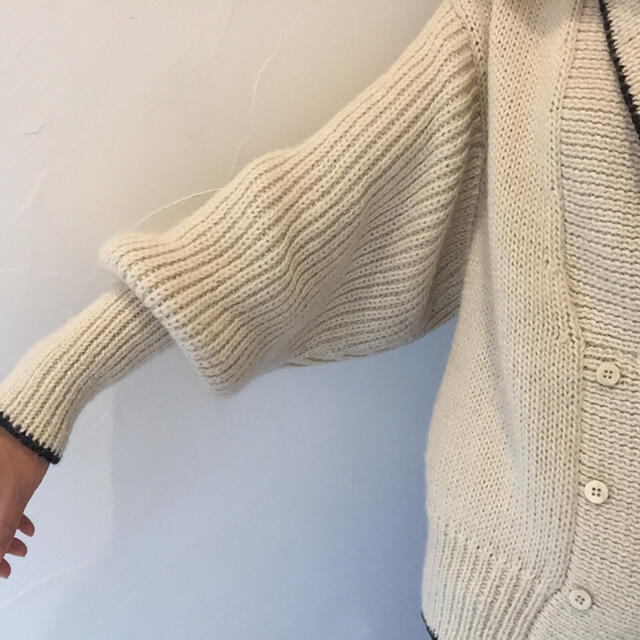 Lochie(ロキエ)のvintage  cardigan🌼ヴィンテージ カーディガン レディースのトップス(カーディガン)の商品写真