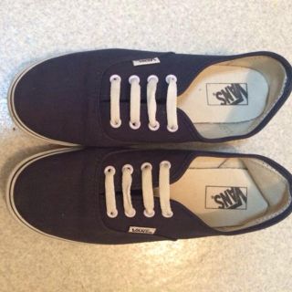 ヴァンズ(VANS)のvans オーセンティック(スニーカー)