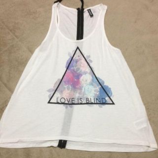 エイチアンドエム(H&M)のH&M♡トライアングルフラワータンク(Tシャツ(半袖/袖なし))