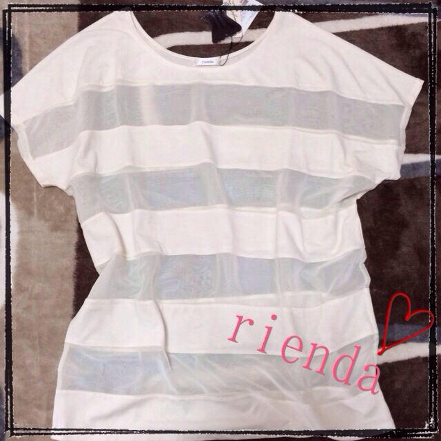 rienda(リエンダ)のrienda♡トップス レディースのトップス(Tシャツ(半袖/袖なし))の商品写真