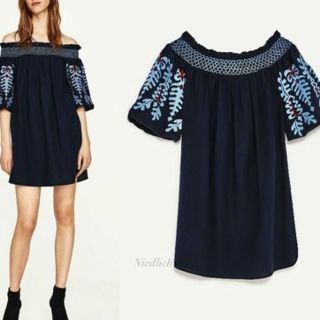 ザラ(ZARA)の【今期完売】Zara袖刺繍ディティール入りワンピース　S(ミニワンピース)