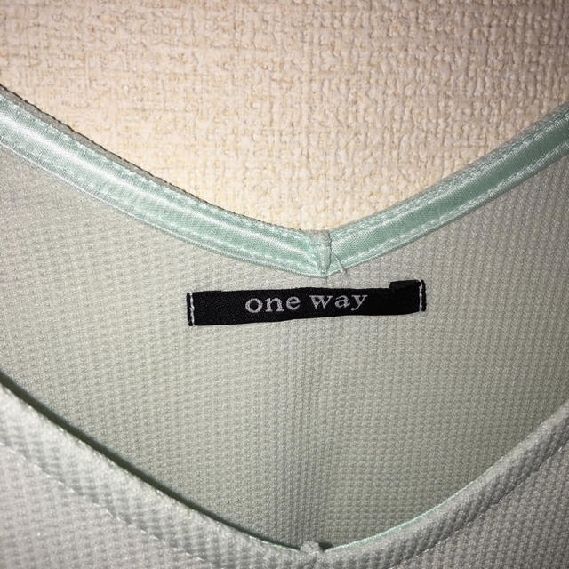 one*way(ワンウェイ)のoneway レース カットソー 美品 レディースのトップス(カットソー(長袖/七分))の商品写真