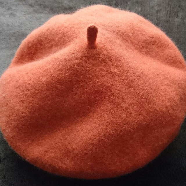 オレンジ ベレー帽 レディースの帽子(ハンチング/ベレー帽)の商品写真