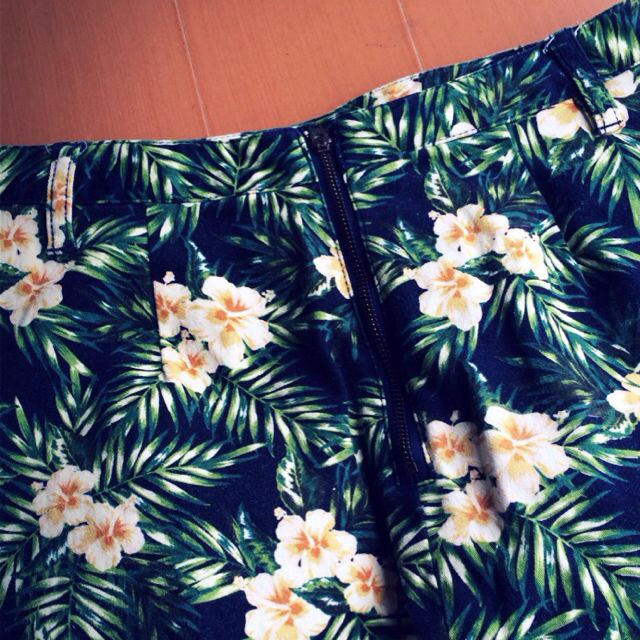 LOWRYS FARM(ローリーズファーム)の花柄○タイトスカート レディースのスカート(ミニスカート)の商品写真