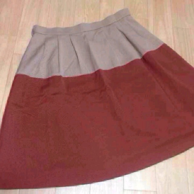 grove(グローブ)のgrove 美品 スカート レディースのスカート(ひざ丈スカート)の商品写真