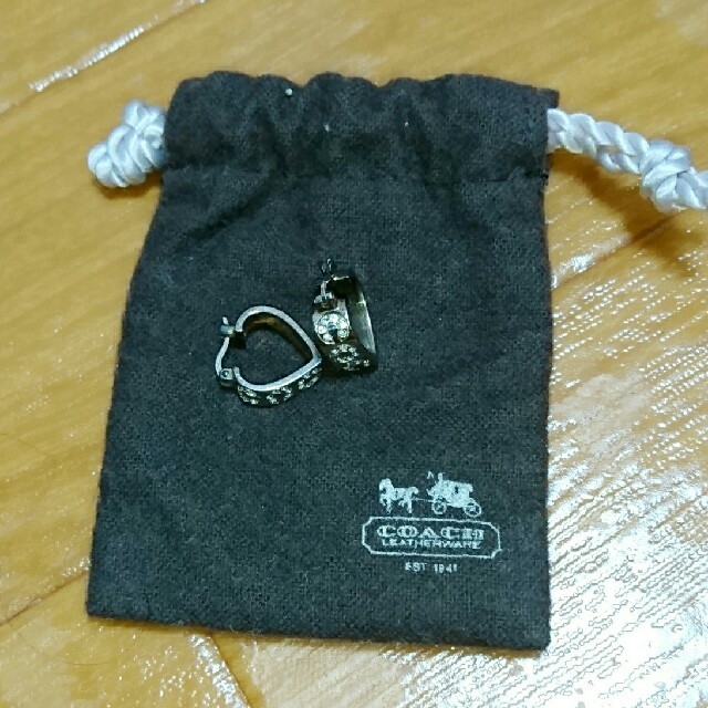 COACH(コーチ)のCOACHのピアス レディースのアクセサリー(ピアス)の商品写真