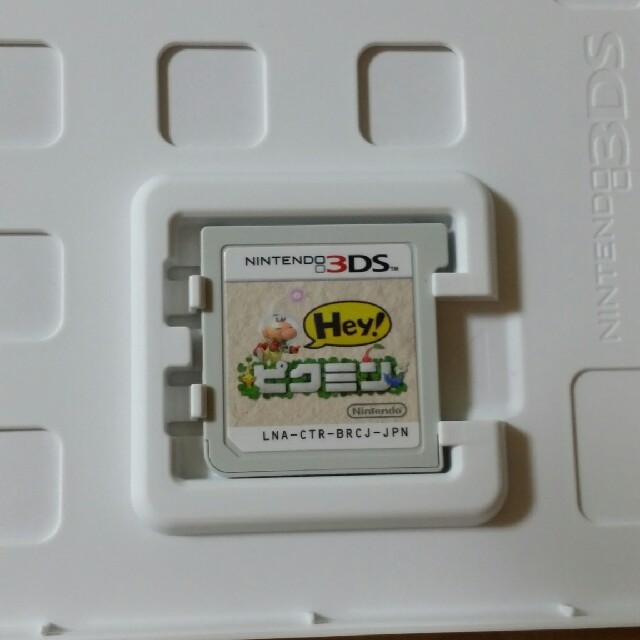 任天堂(ニンテンドウ)のHey ピクミン 3DS エンタメ/ホビーのゲームソフト/ゲーム機本体(携帯用ゲームソフト)の商品写真